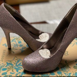 Bamboo brand platform pumps, Size 7.5